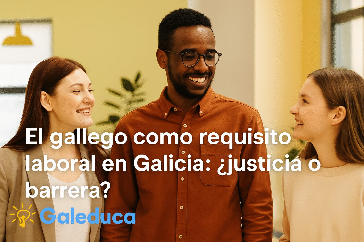 Persona escribiendo en gallego en un entorno de trabajo en Galicia